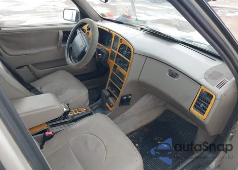 1992 Saab 9000 S z USA, uszkodzony, nr VIN YS3CK58B3N1001759